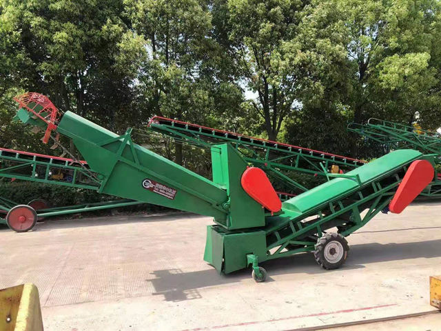 粮食的扒谷变得更加的简单高效,大家就可以选择全自动扒谷机(其实是半